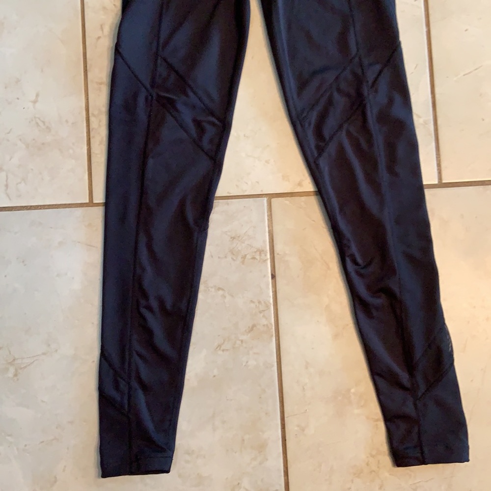 Free People Movement Hi Rise Performance Legging - Picture 7 of 9